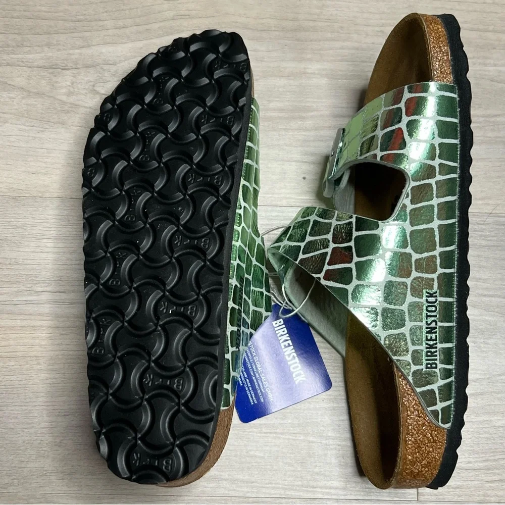 NWT Birkenstock Arizona Gator Gleam Green Silver Metallic Sandal, size 38/ US 7 - Picture 4 of 5